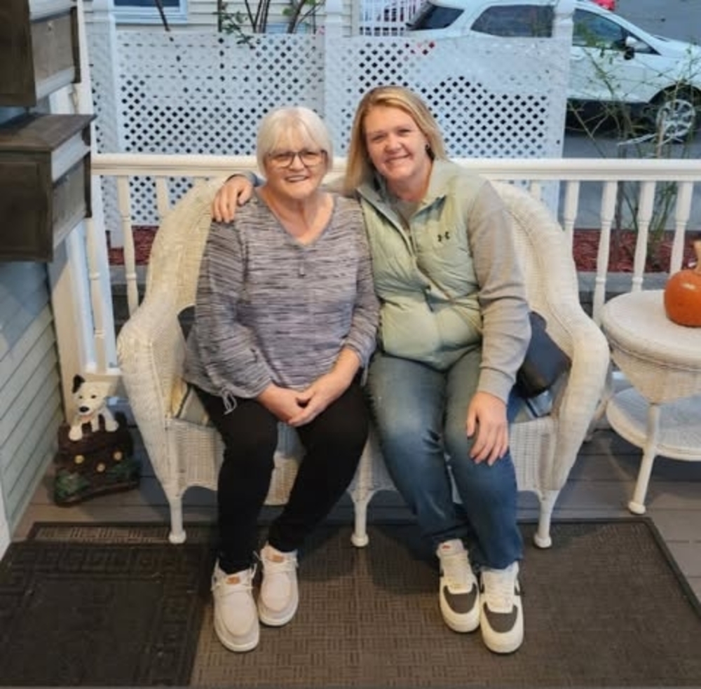 Meet your Posher, Angella